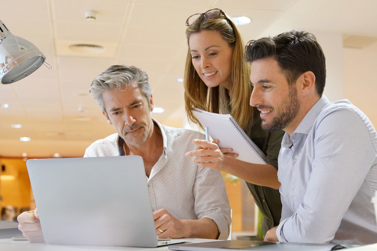 Schulung beim Kunden vor Ort